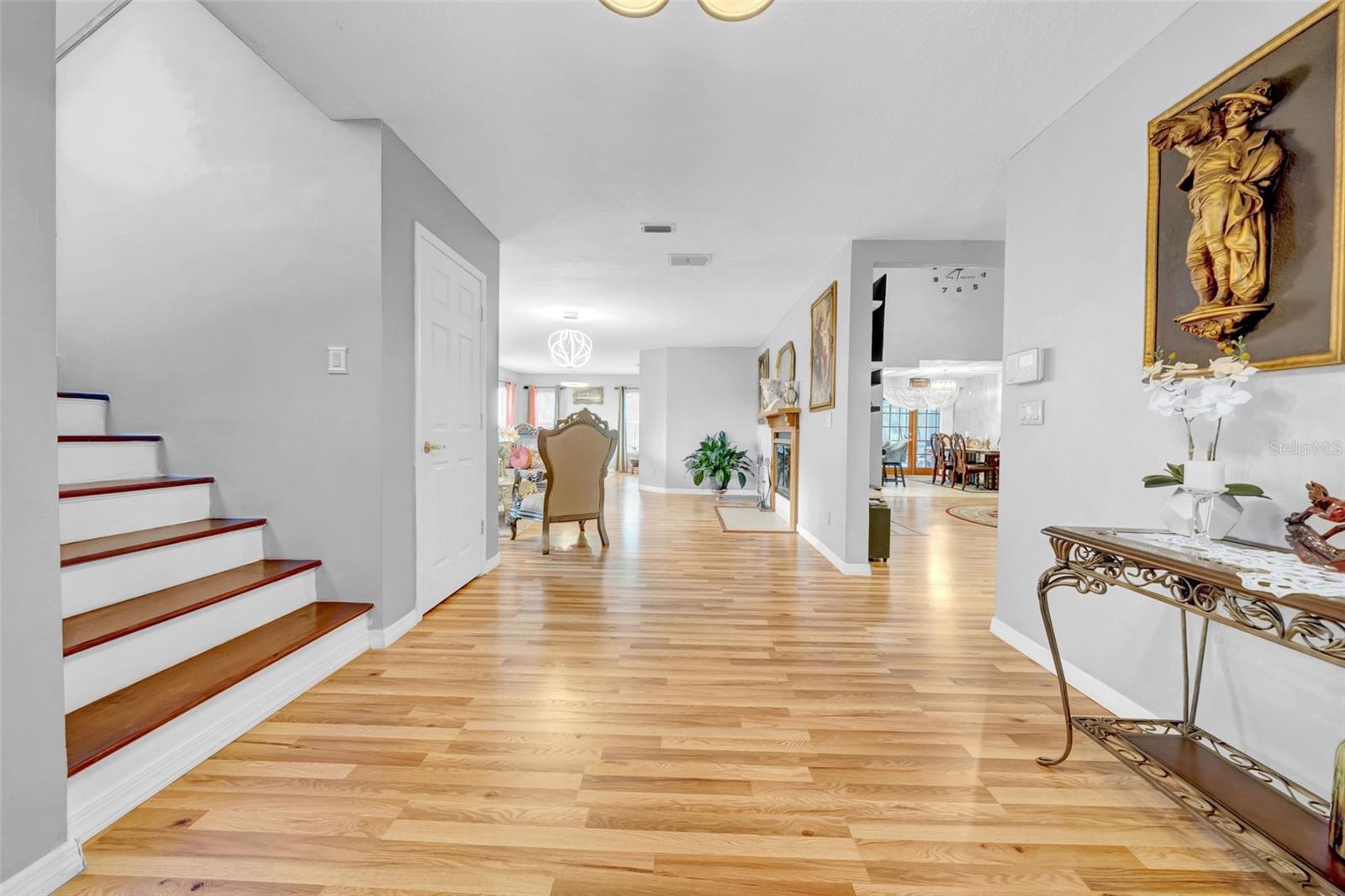 HOLIDAY ESTATES - Residential