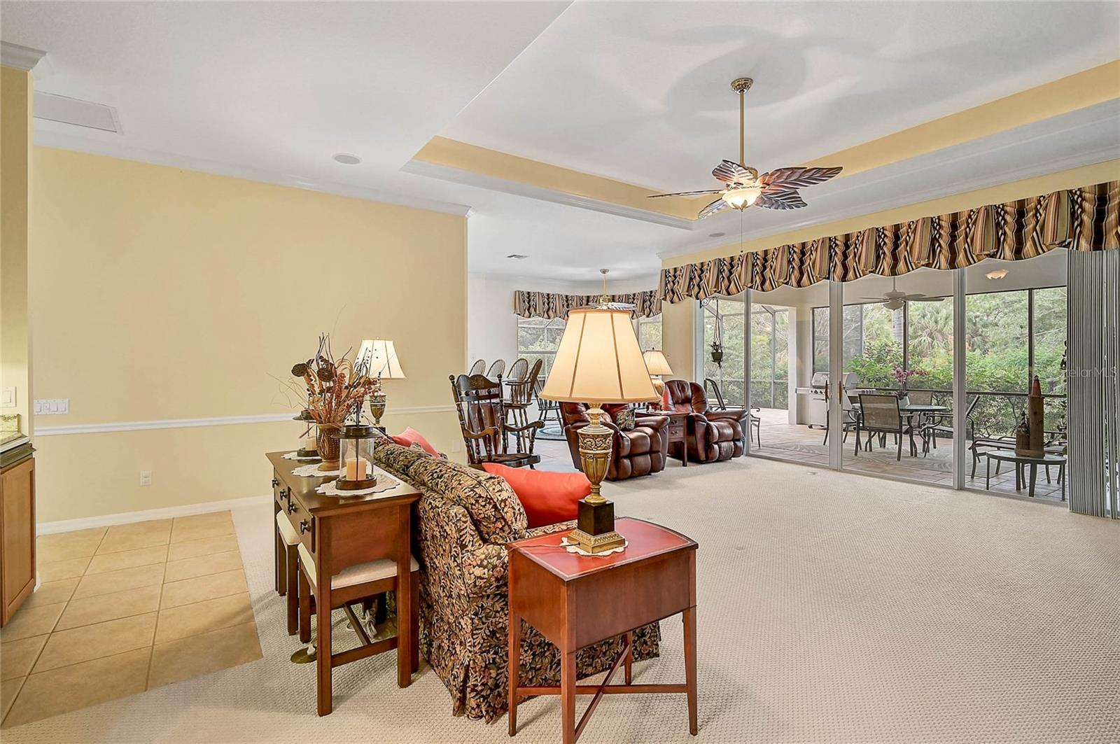 CALUSA LAKES - Residential