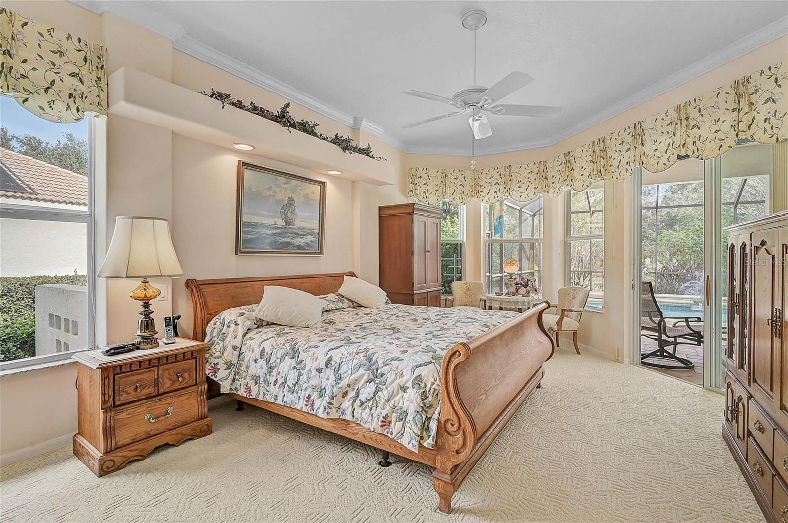 CALUSA LAKES - Residential