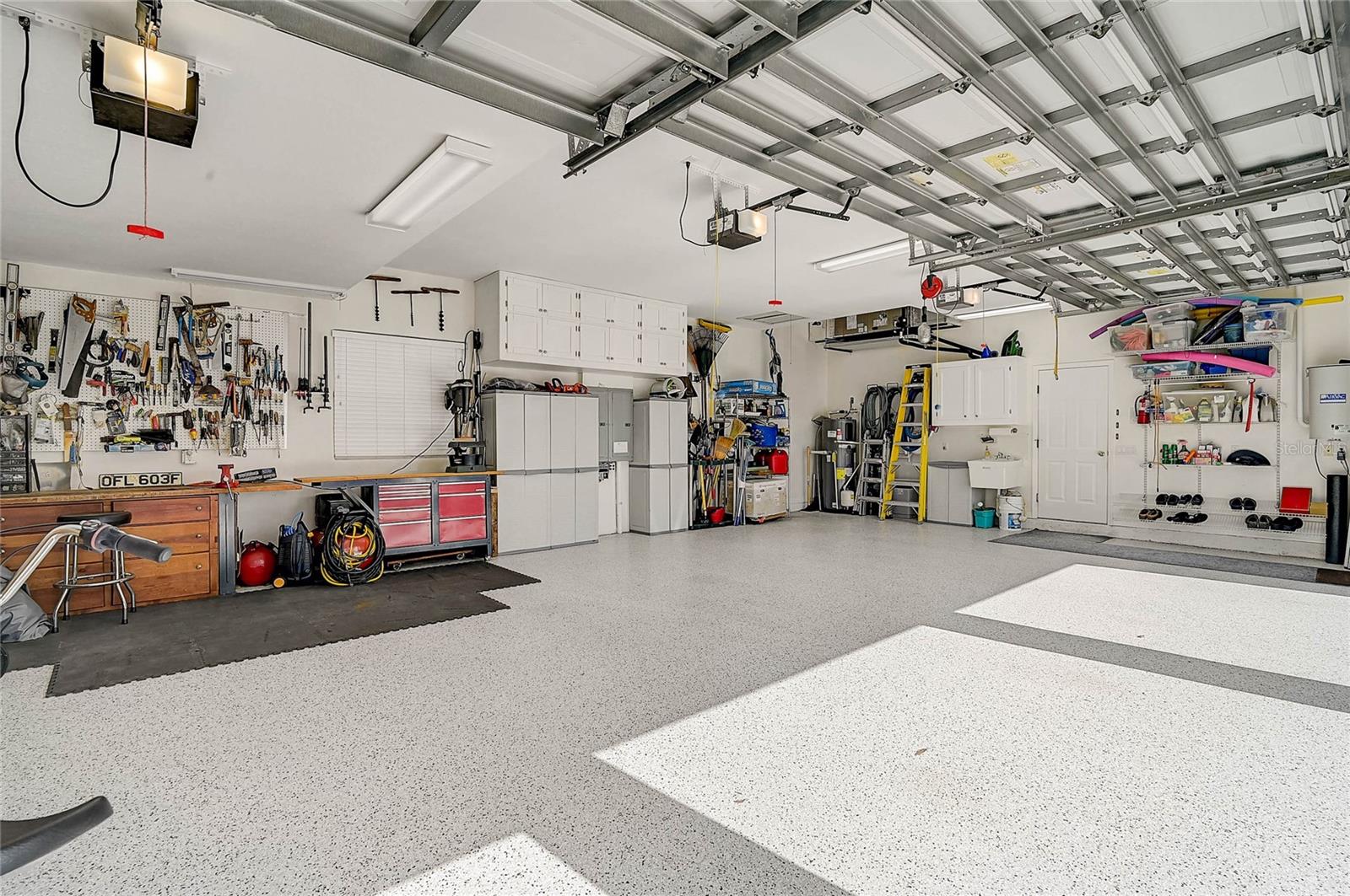 CALUSA LAKES - Residential