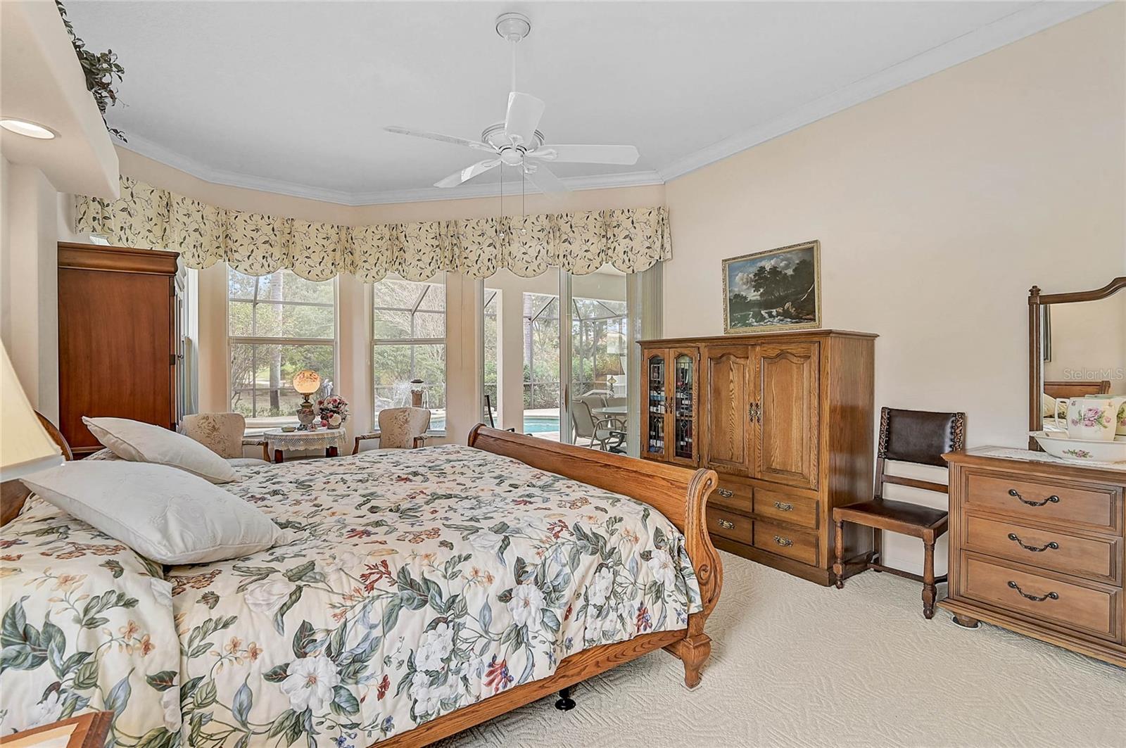 CALUSA LAKES - Residential