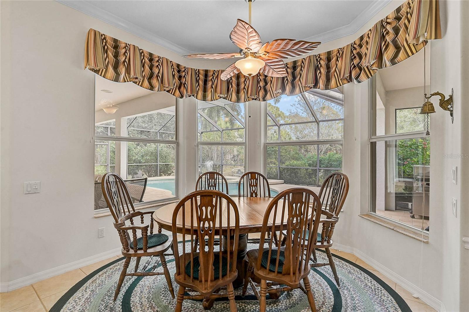 CALUSA LAKES - Residential