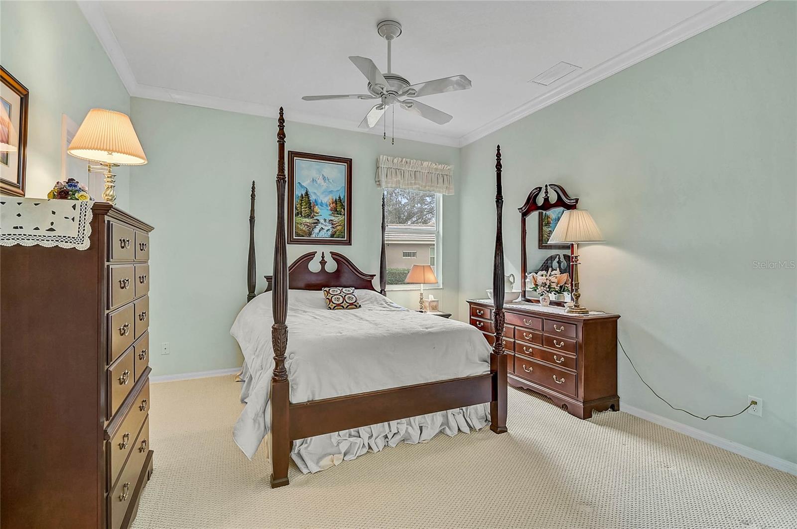 CALUSA LAKES - Residential