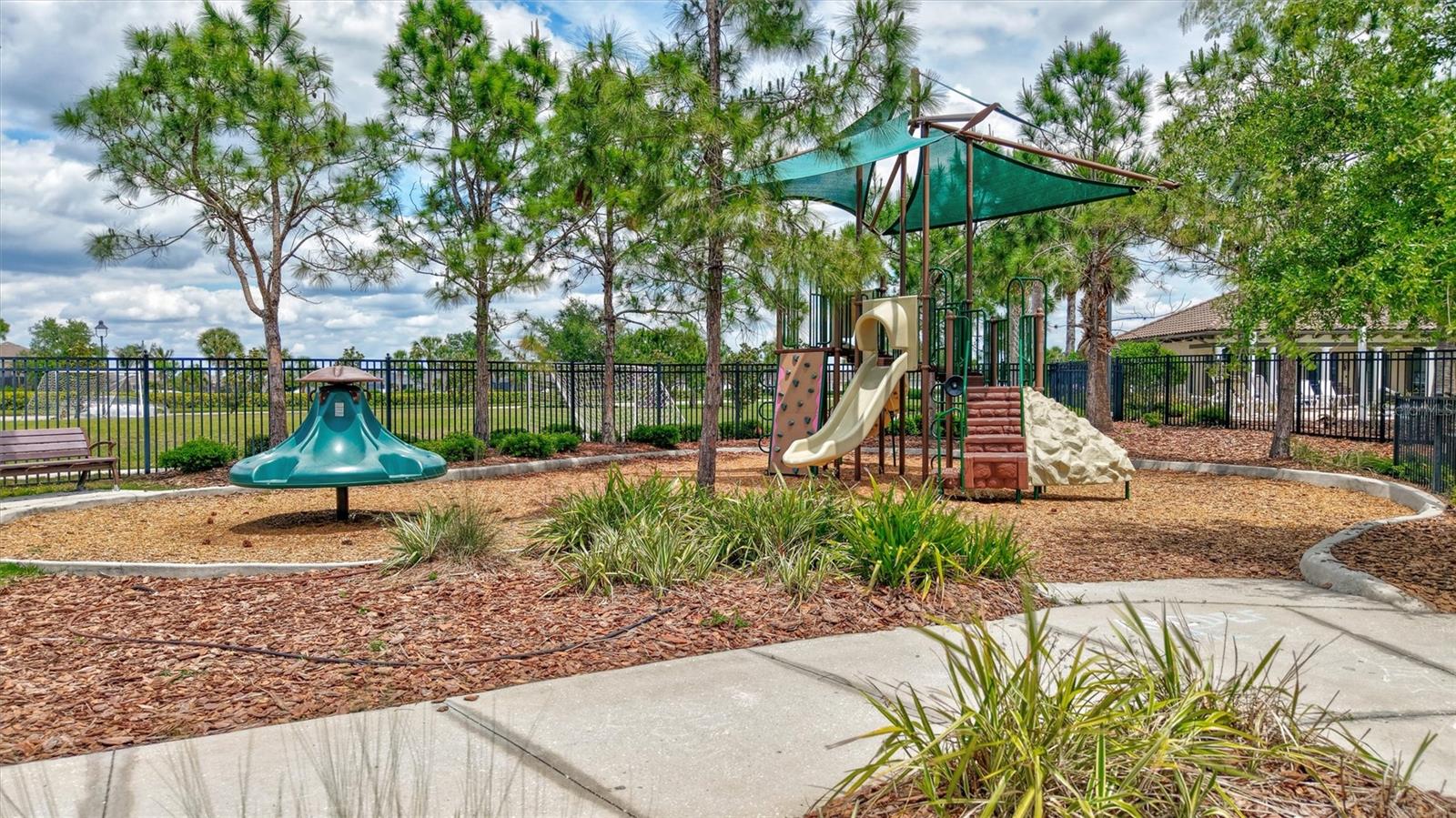 DEL TIERRA PH IV-B & IV-C - Residential