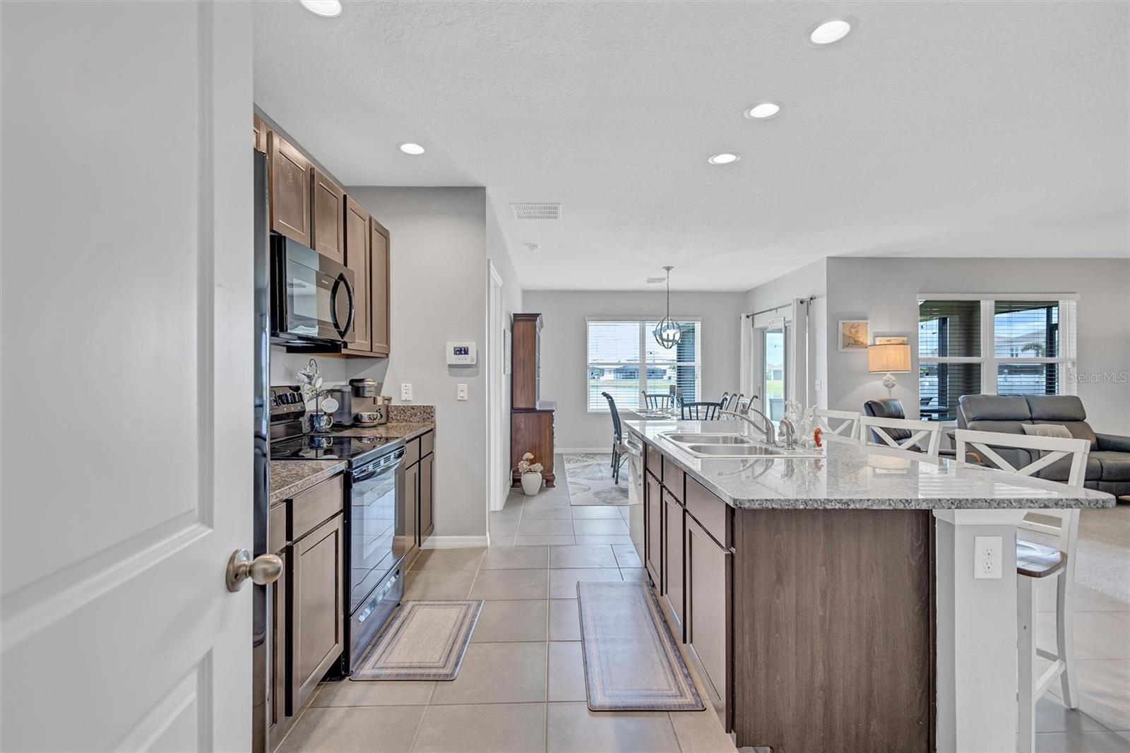 DEL TIERRA PH IV-B & IV-C - Residential