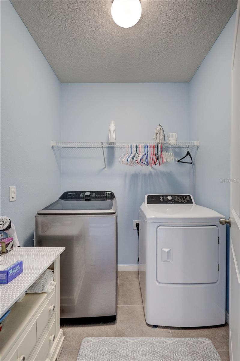 DEL TIERRA PH IV-B & IV-C - Residential