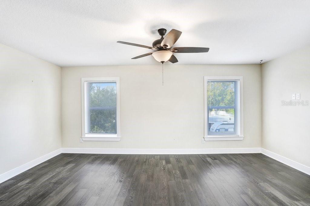 DREW PARK RE OF - Residential