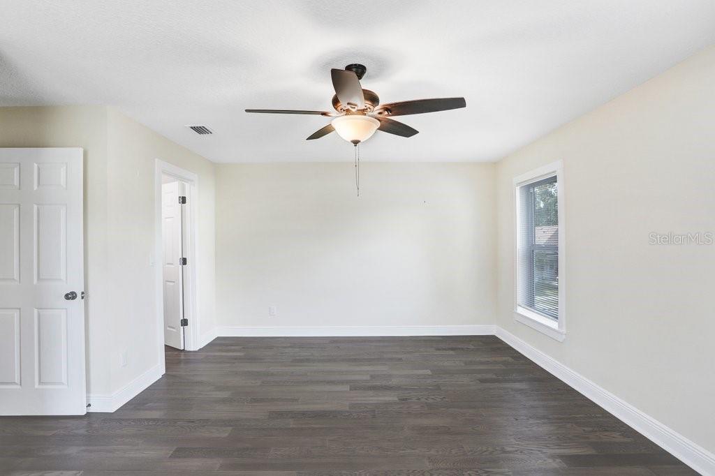 DREW PARK RE OF - Residential