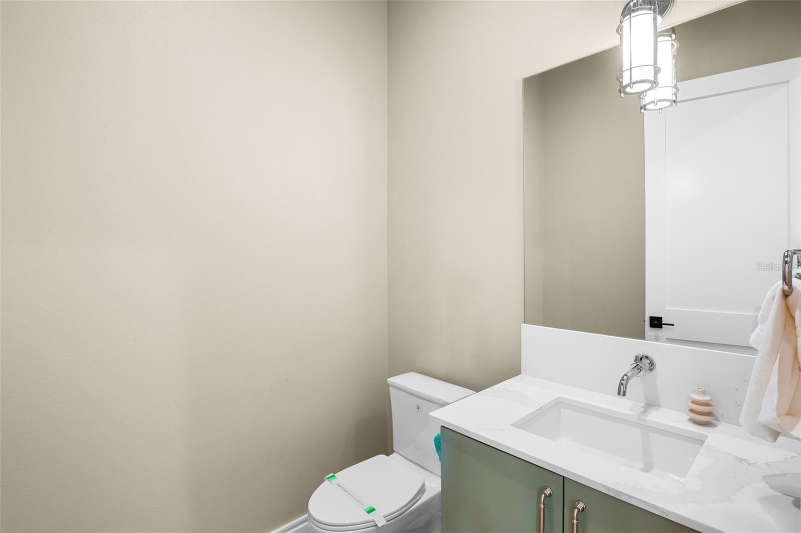 SABAL PALMS - Residential