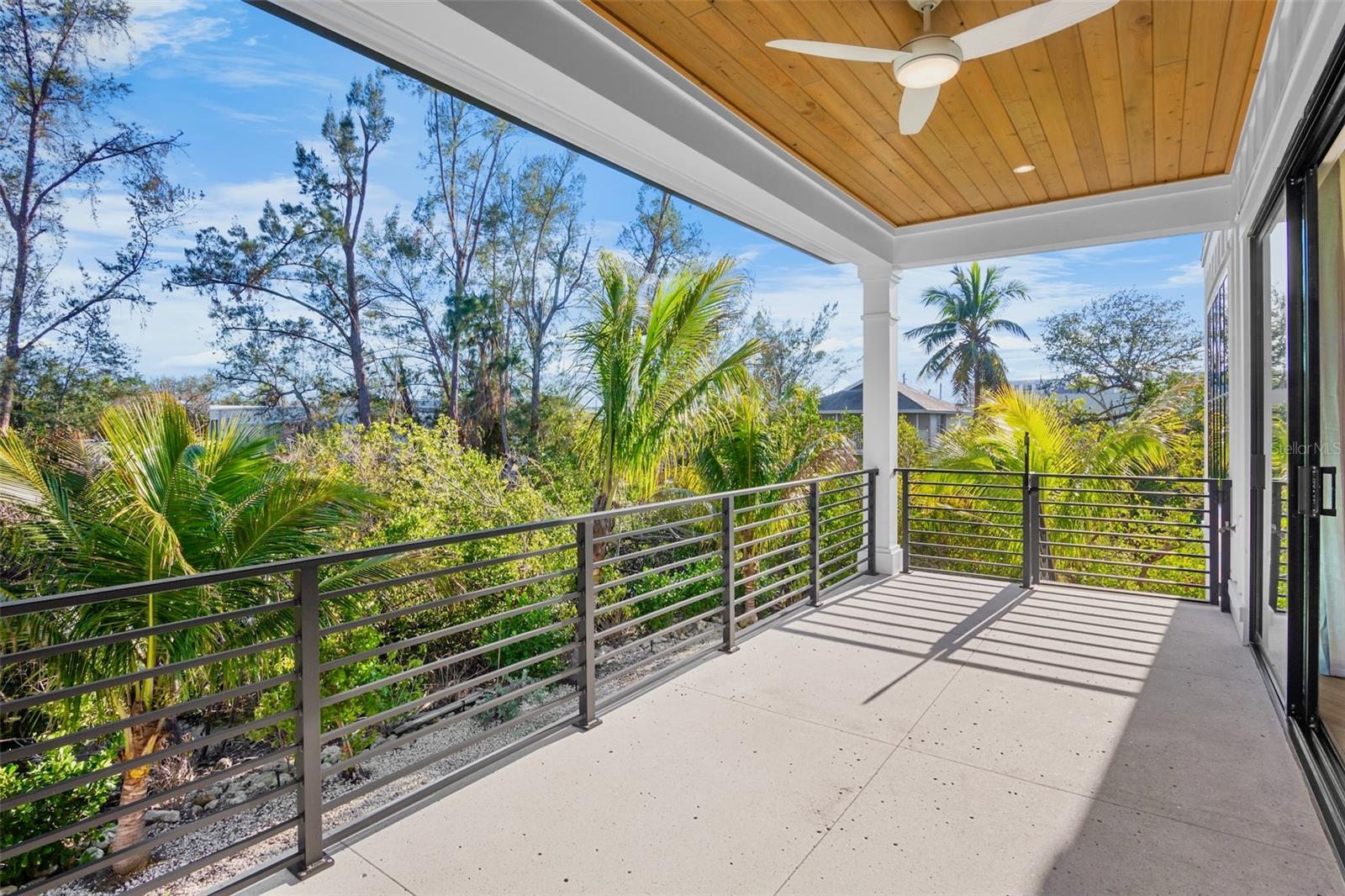 SABAL PALMS - Residential