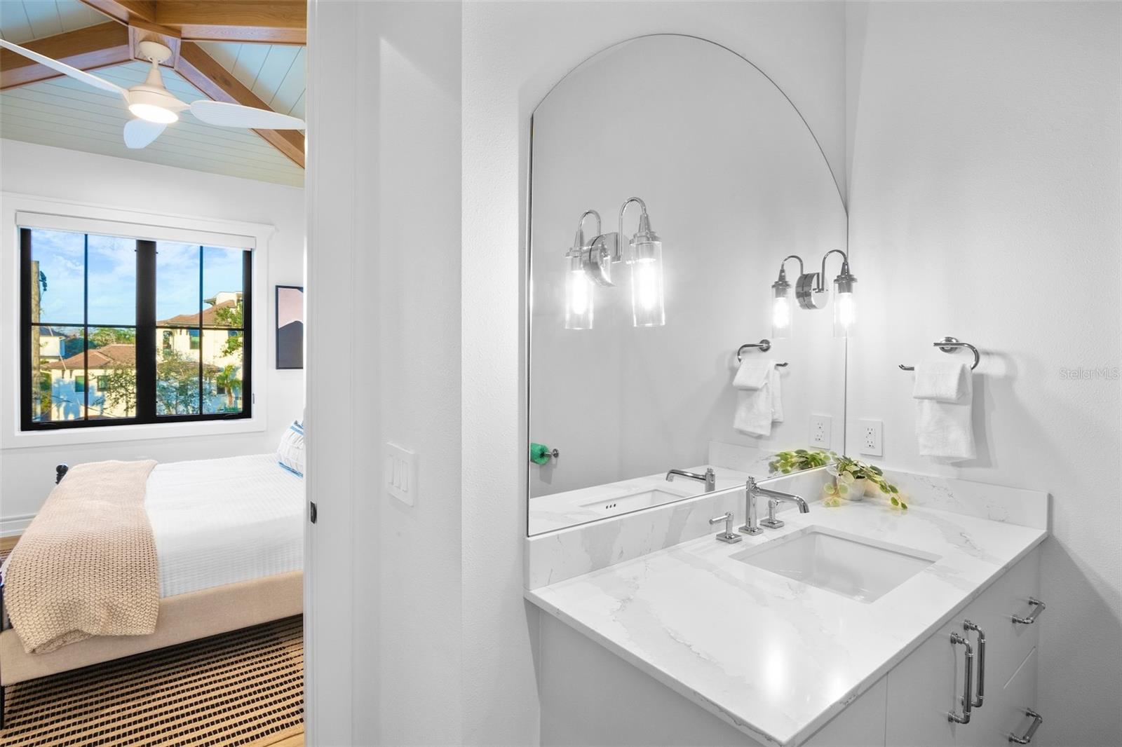 SABAL PALMS - Residential