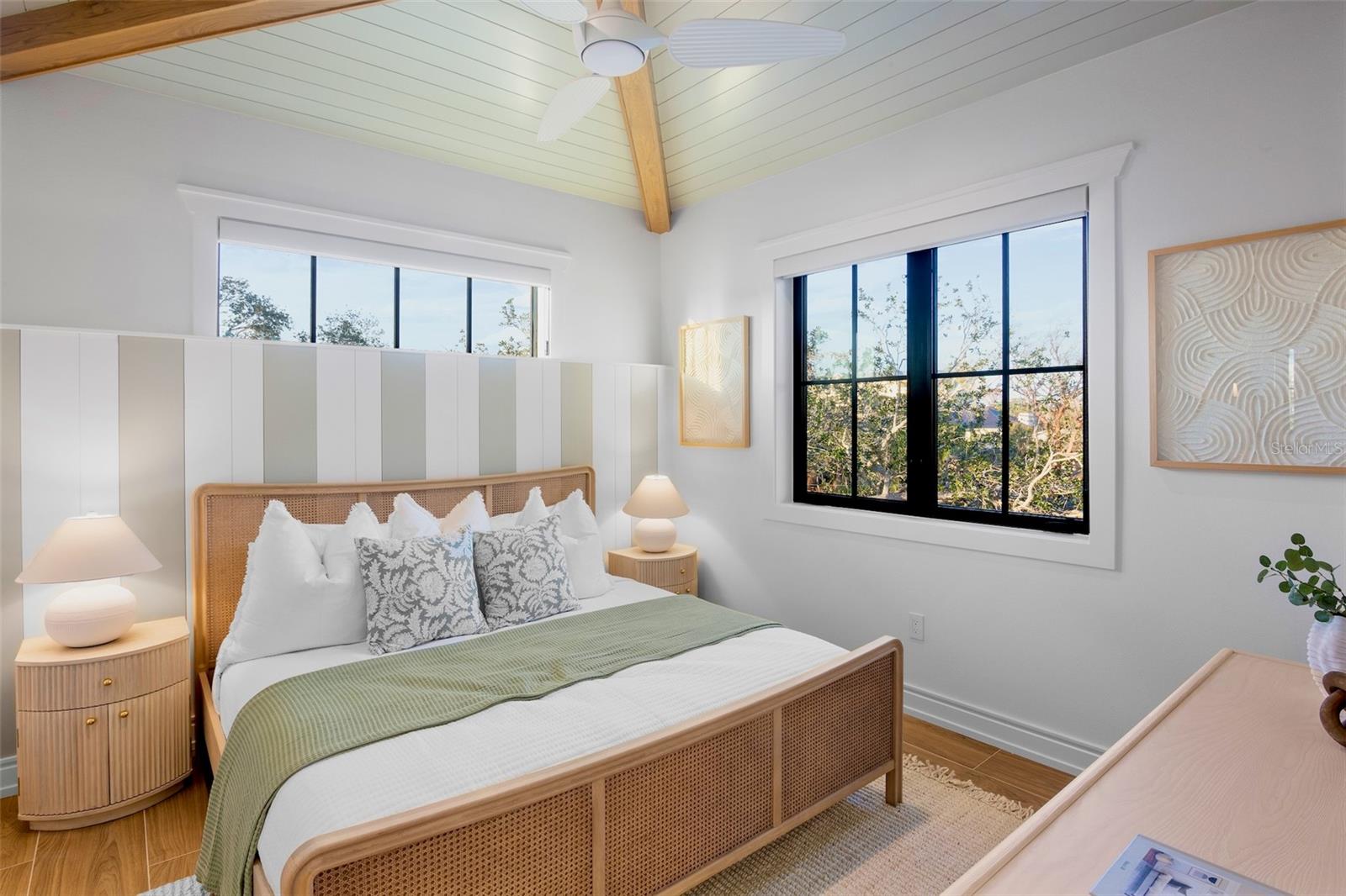 SABAL PALMS - Residential