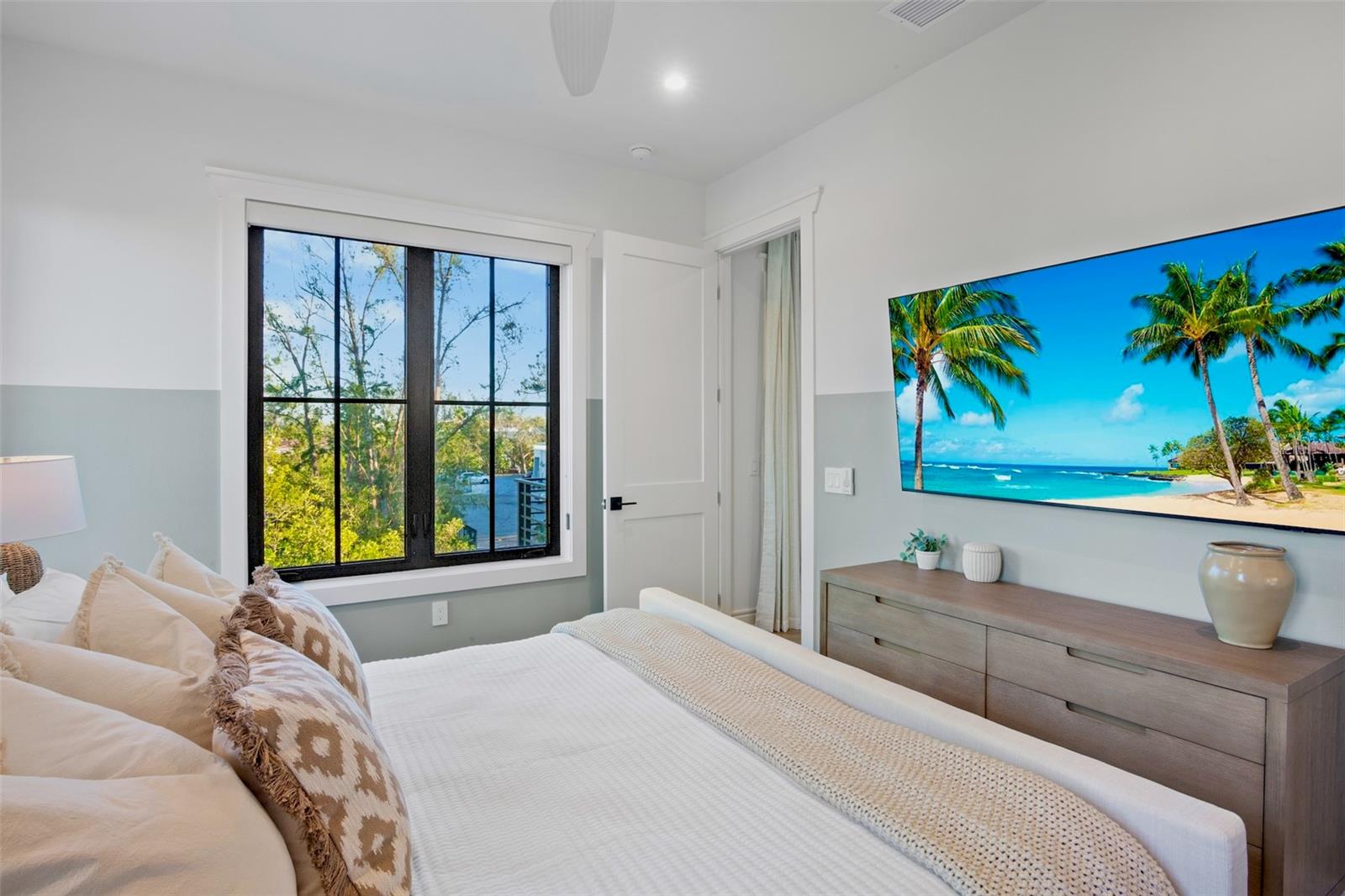 SABAL PALMS - Residential