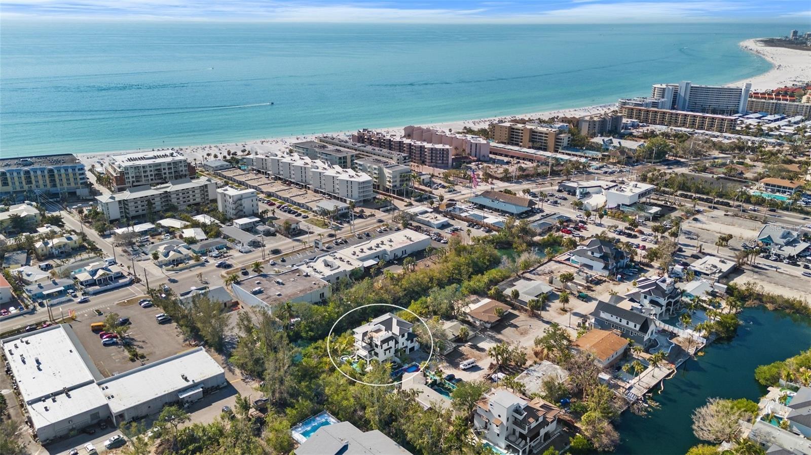 SABAL PALMS - Residential