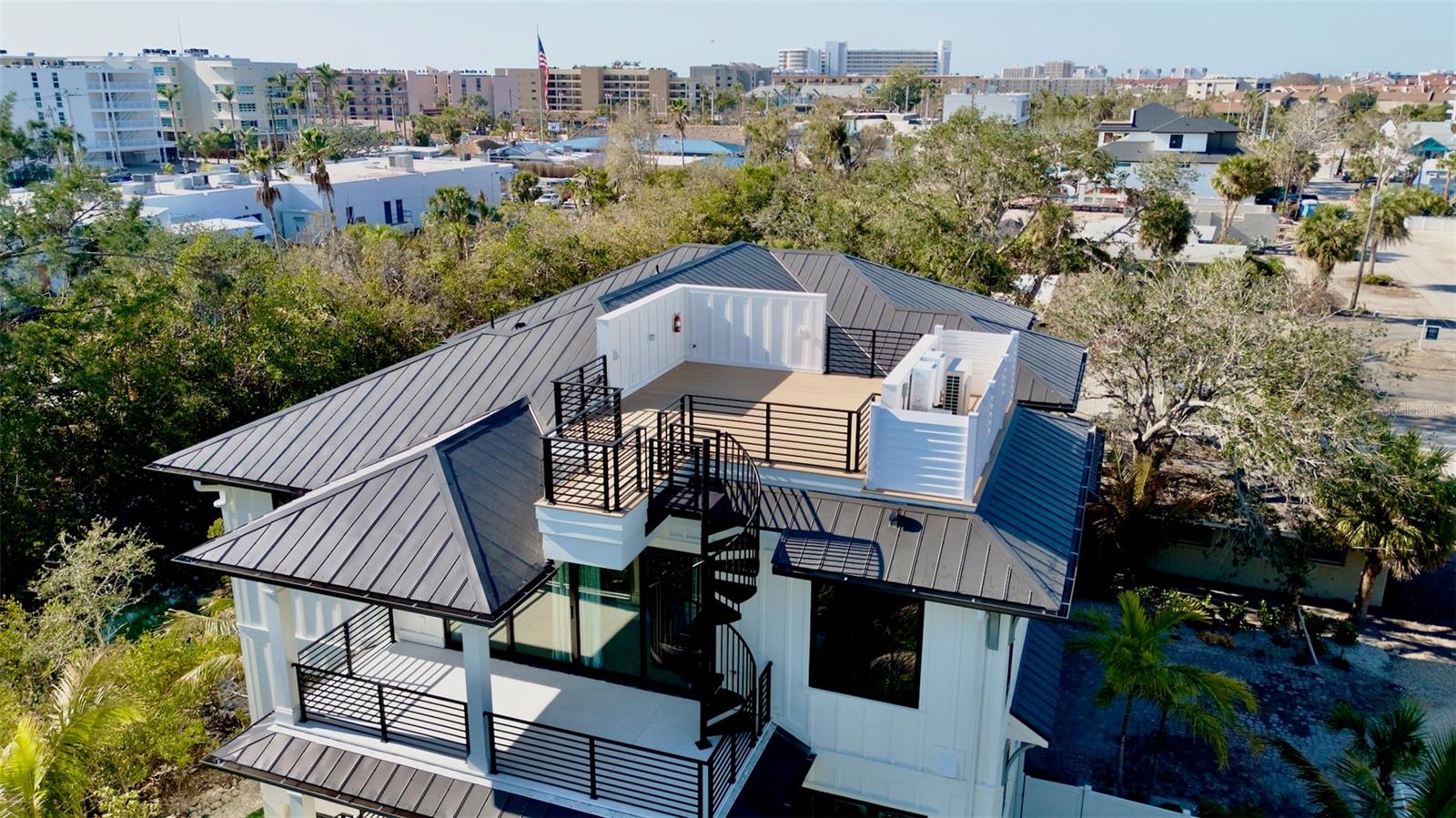 SABAL PALMS - Residential