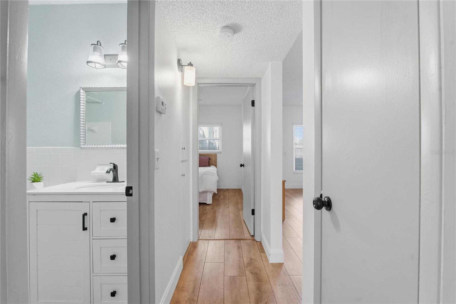 ON TOP OF THE WORLD - Residential