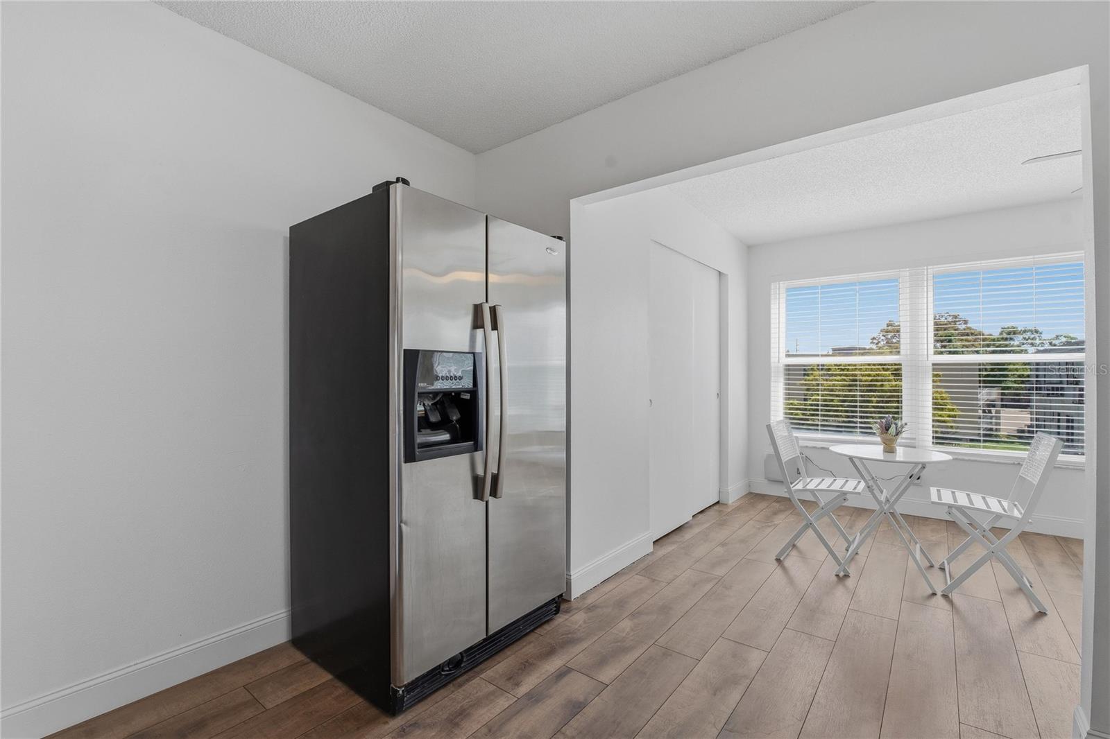 ON TOP OF THE WORLD - Residential