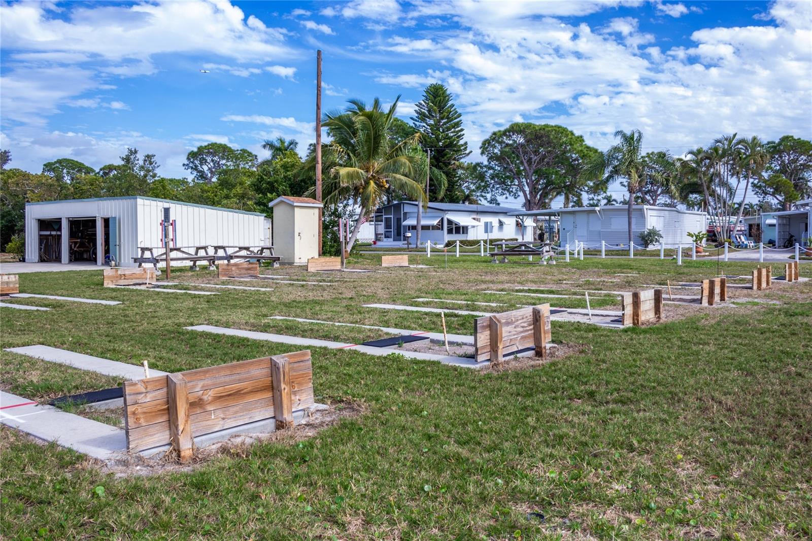 PARADISE BAY ESTATES CO-OP - Residential