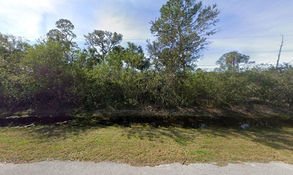 Photo of 910 Waverly St Avenue, Oldsmar, FL 34677 (MLS # A4687818)