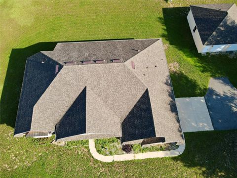 A home in EUSTIS