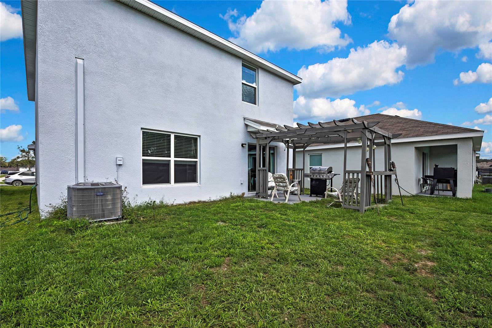 SUWANNEE LAKESIDE PH 2 & 3 - Residential Lease