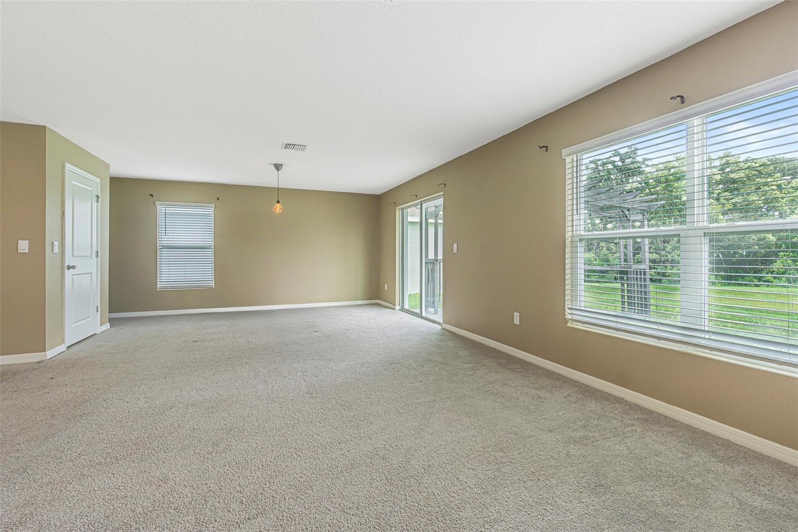 SUWANNEE LAKESIDE PH 2 & 3 - Residential Lease