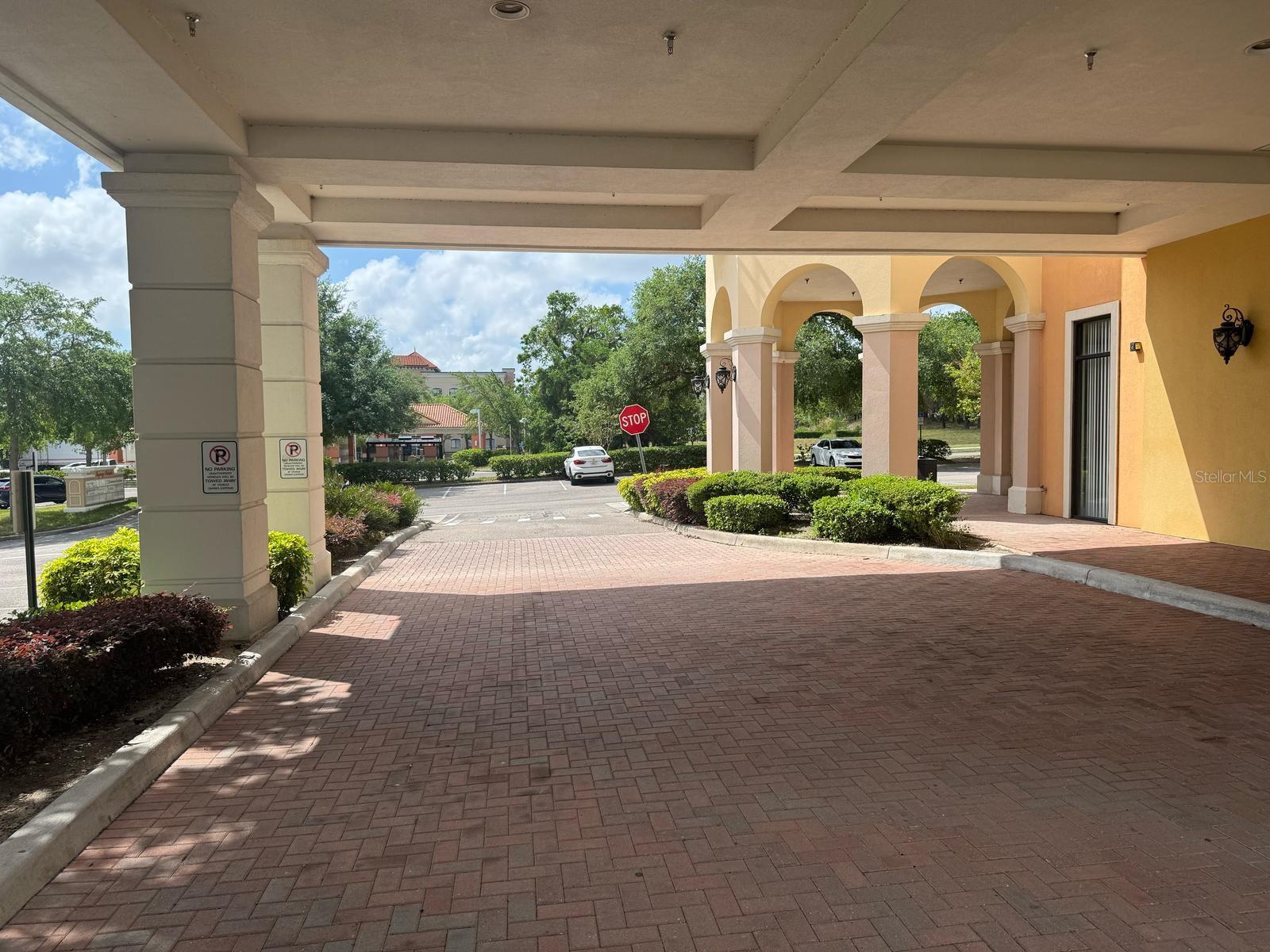 LEGACY POINTE/METRO WEST - Commercial Lease