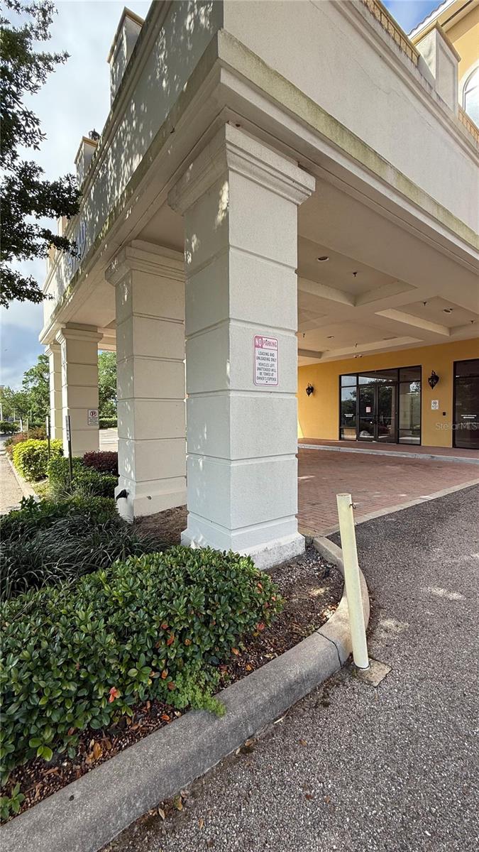 LEGACY POINTE/METRO WEST - Commercial Lease