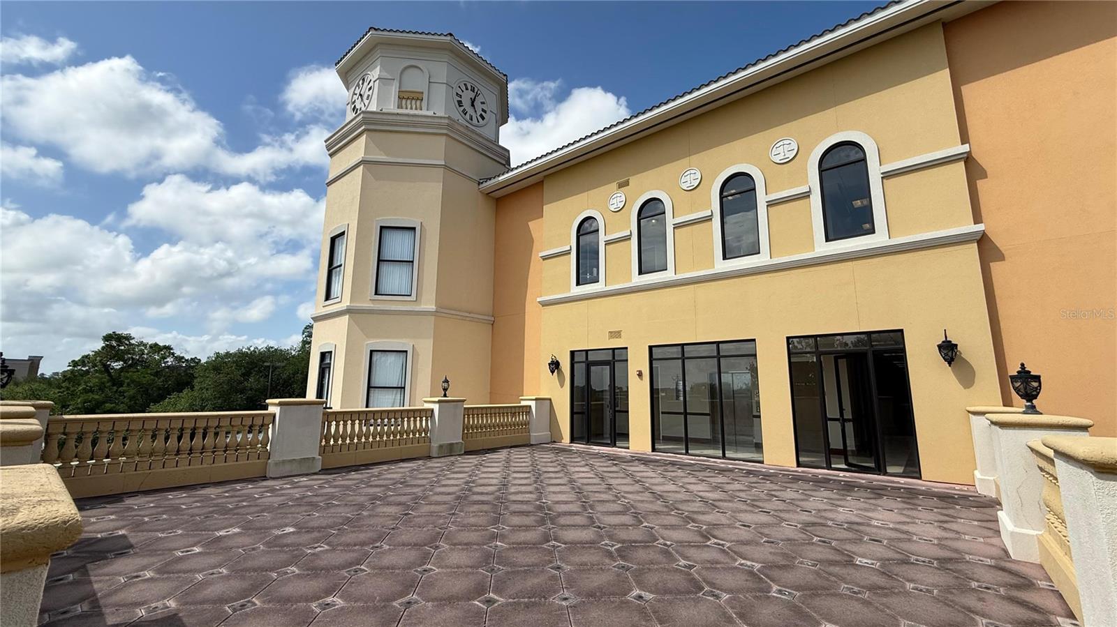 Located on the second floor, this approximately 2,784 sq ft unit offers a spacious, open layout, ideal for large office setups, coworking spaces, training centers, or professional firms needing room to grow.
The space features carpeted flooring, central A/C, and an emergency exit, providing comfort, safety, and functionality for your team.
Landlord is offering 2 months free rent if the tenant takes care of the touch-ups or interior improvements.