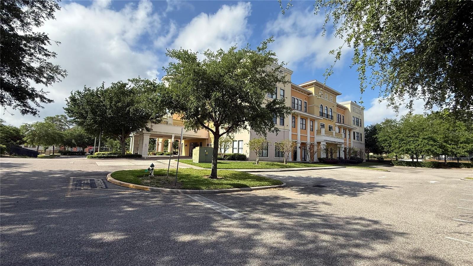 LEGACY POINTE/METRO WEST - Commercial Lease