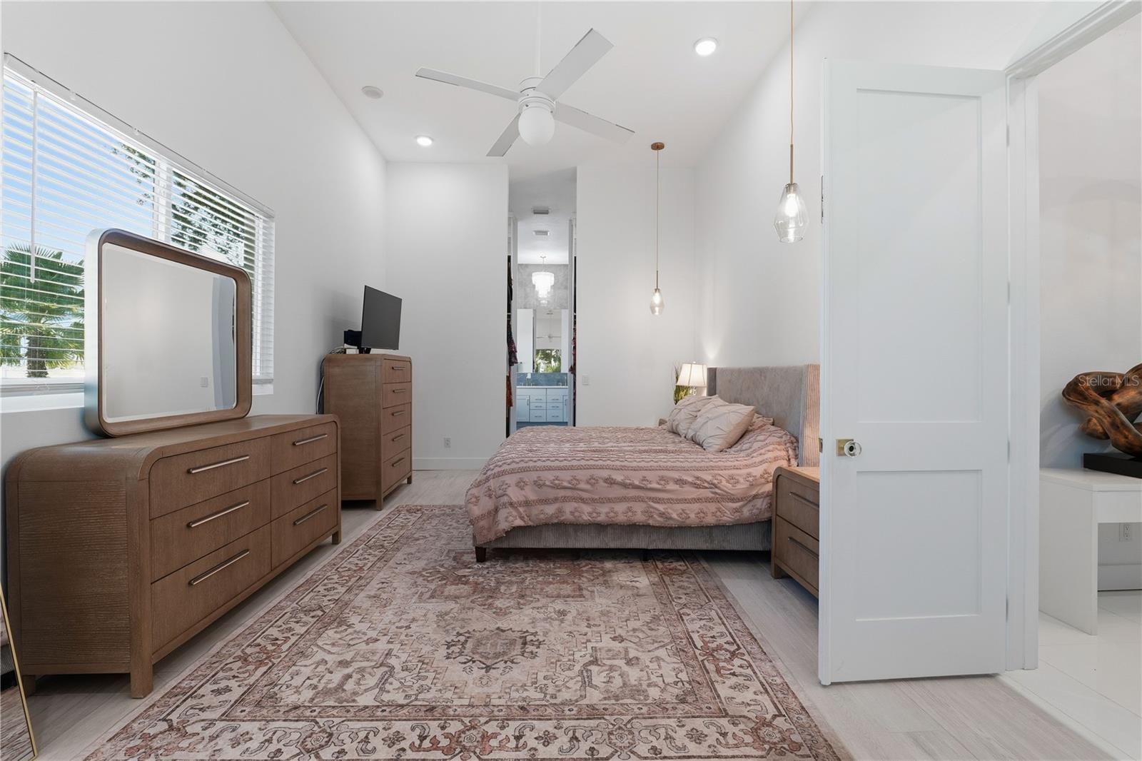 BEL MAR SHORES - Residential