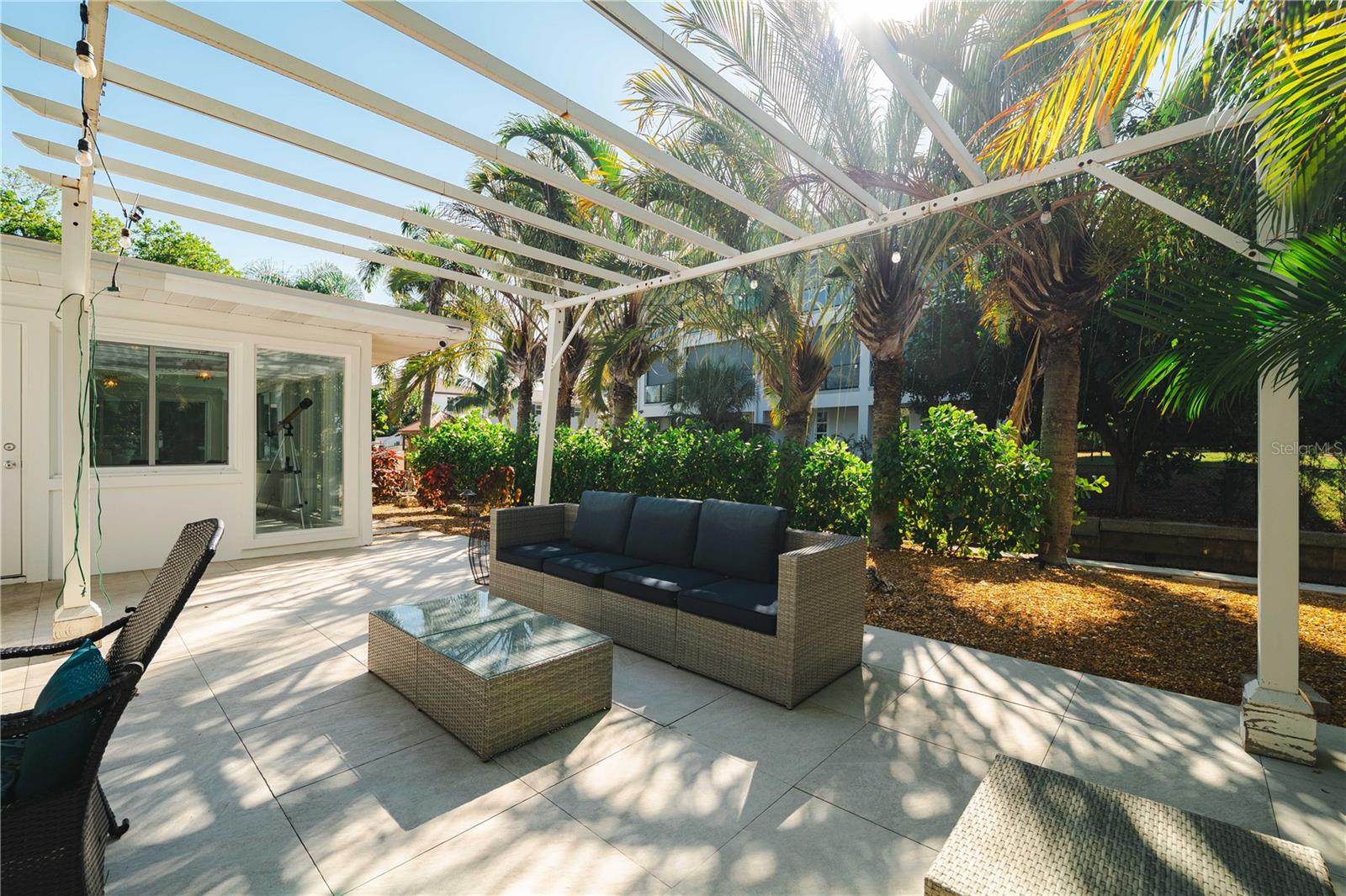 BEL MAR SHORES - Residential