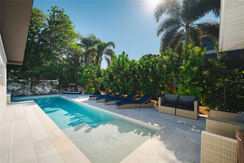 Photo of 3630 S Beach Drive, Tampa, FL 33629 (MLS # TB8450551)