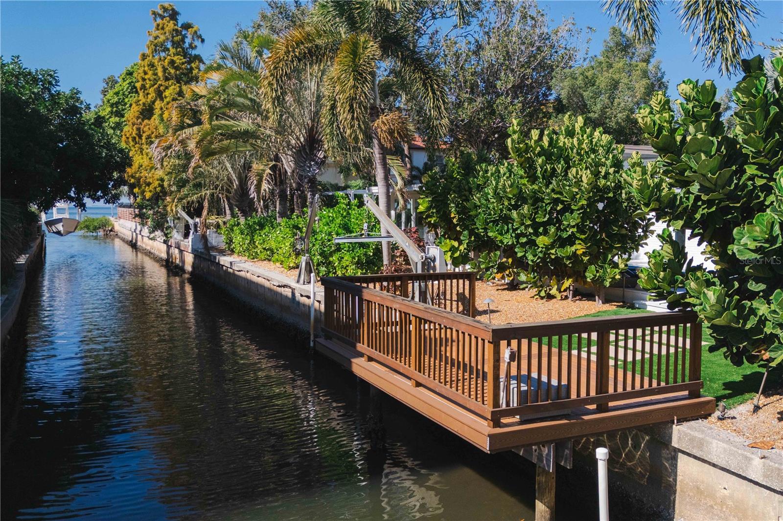 BEL MAR SHORES - Residential