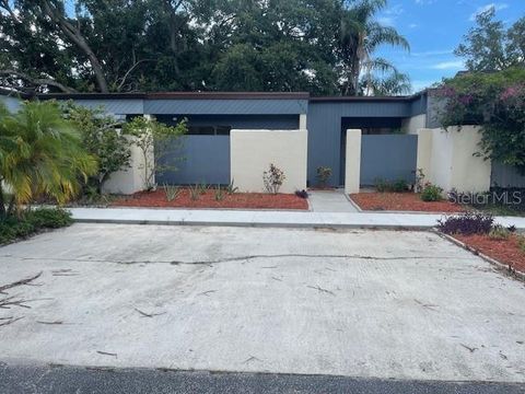 A home in WINTER PARK