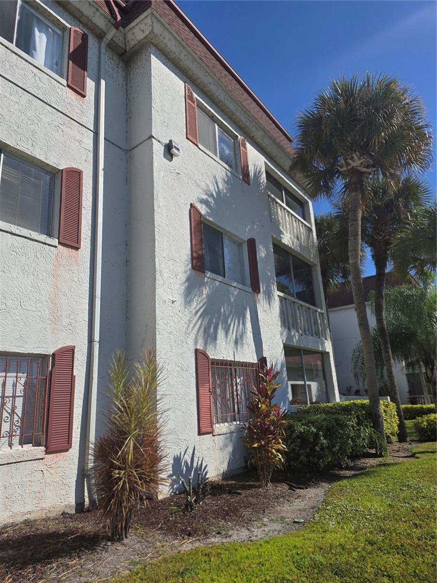 ALHAMBRA CLUB CONDO - Residential Lease