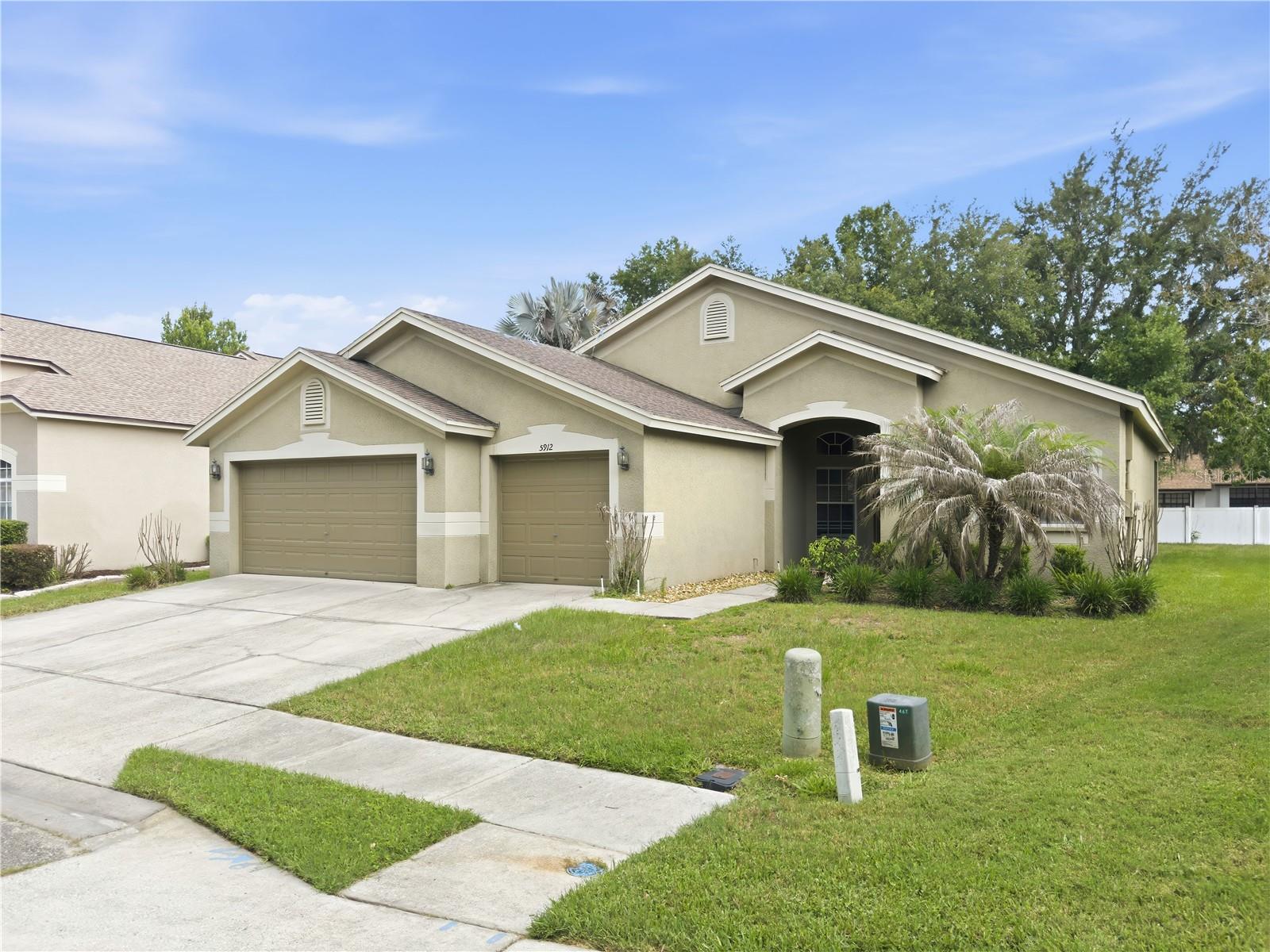 5912 BRAMBLE BUSH COURT