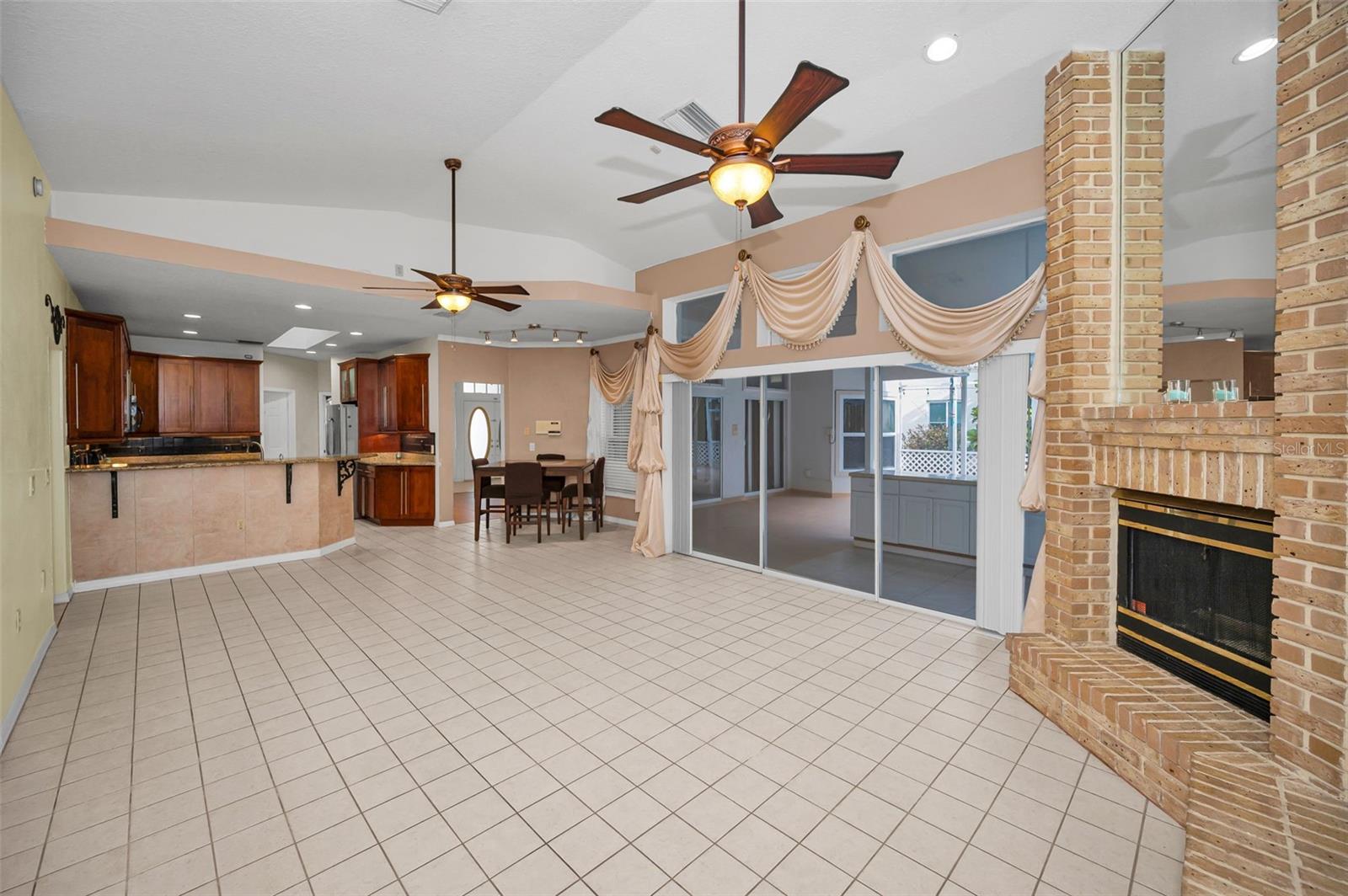 WATERFORD CROSSING PH I - Residential