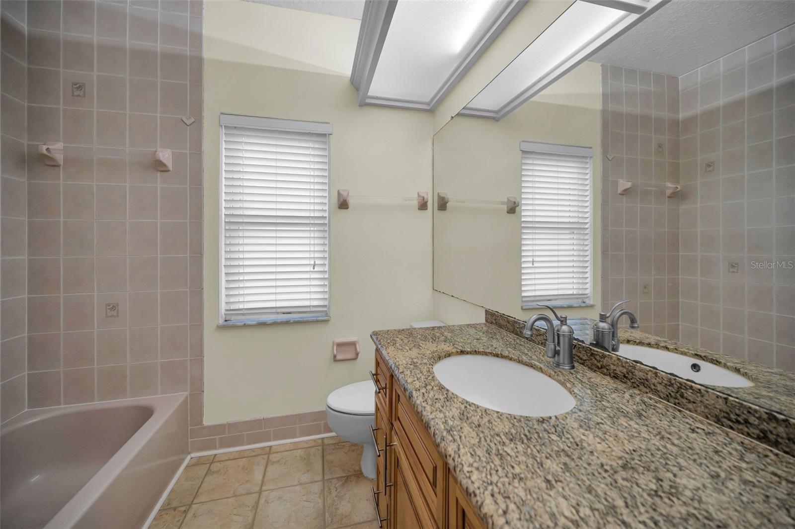 WATERFORD CROSSING PH I - Residential
