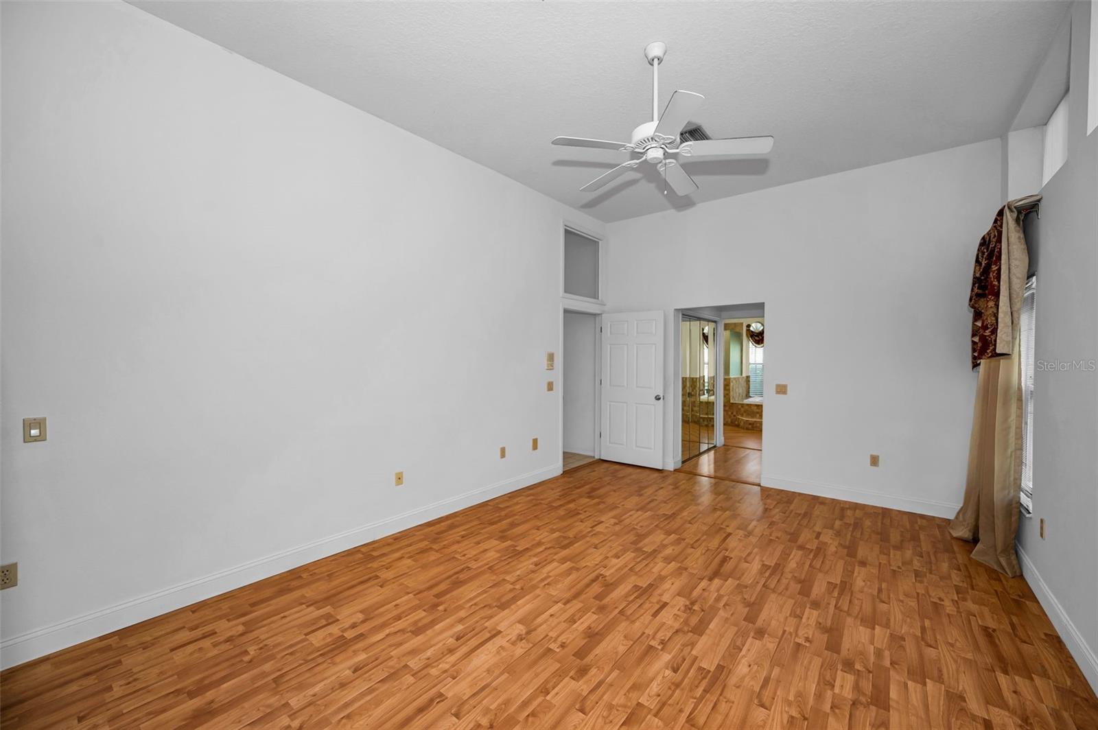 WATERFORD CROSSING PH I - Residential