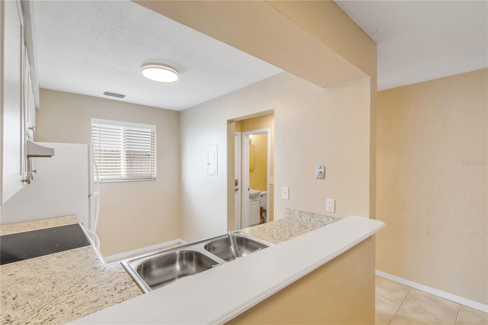 MEMENTO RESUB BLK 16 01/2 - Residential Income