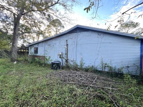 A home in PENSACOLA