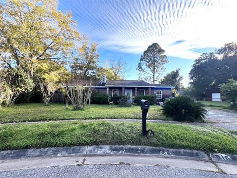 A home in PENSACOLA