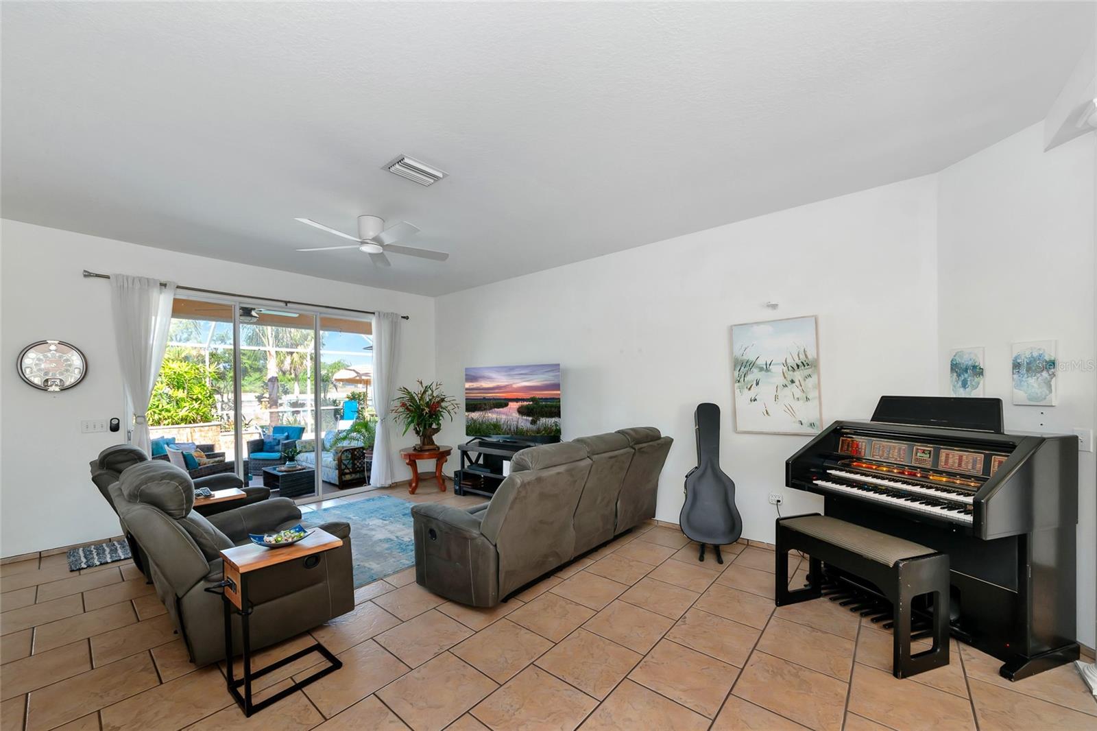 REGENCY OAKS PH I - Residential