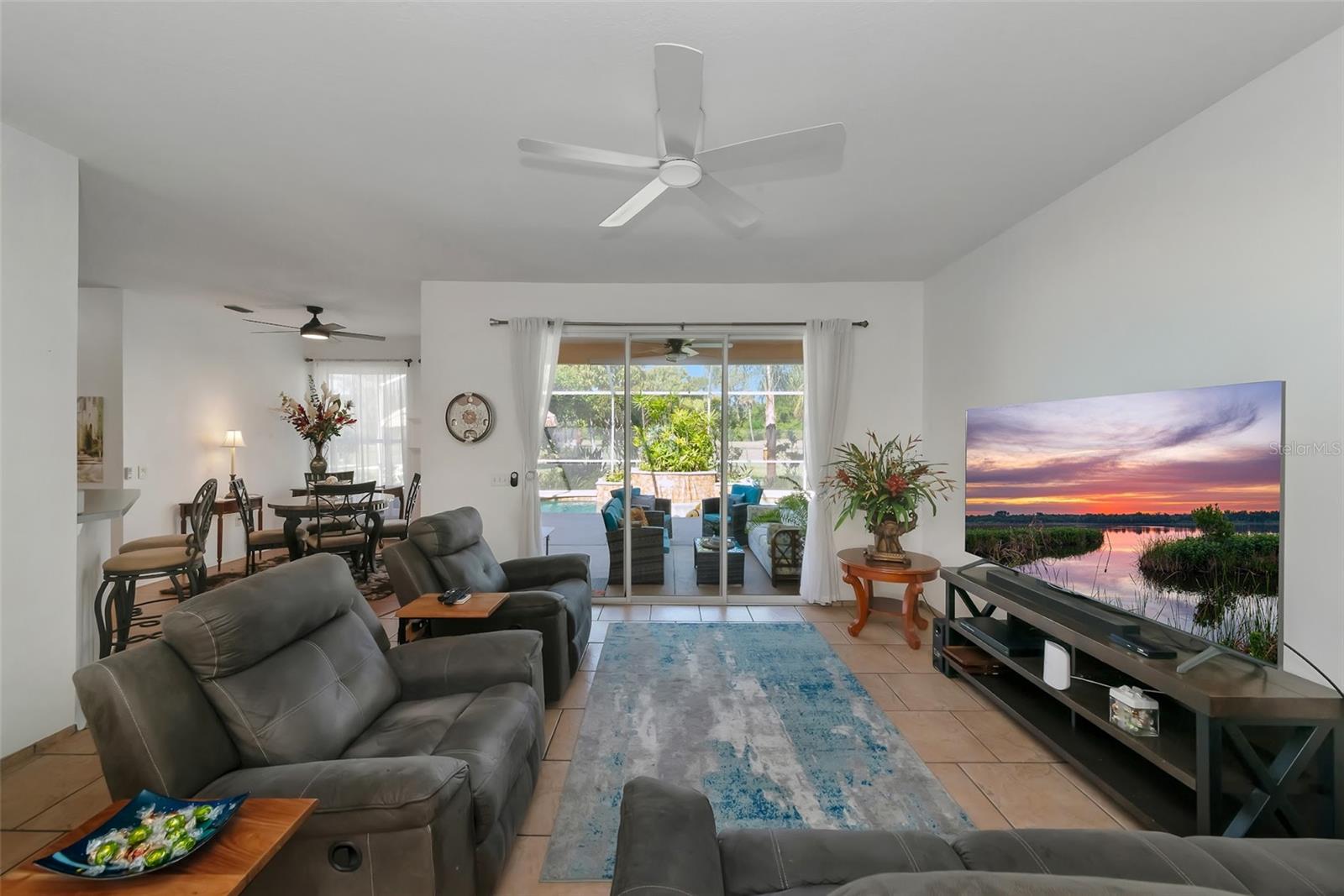 REGENCY OAKS PH I - Residential