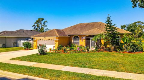 Photo of 8807 71st Avenue E, Palmetto, FL 34221 (MLS # A4691404)