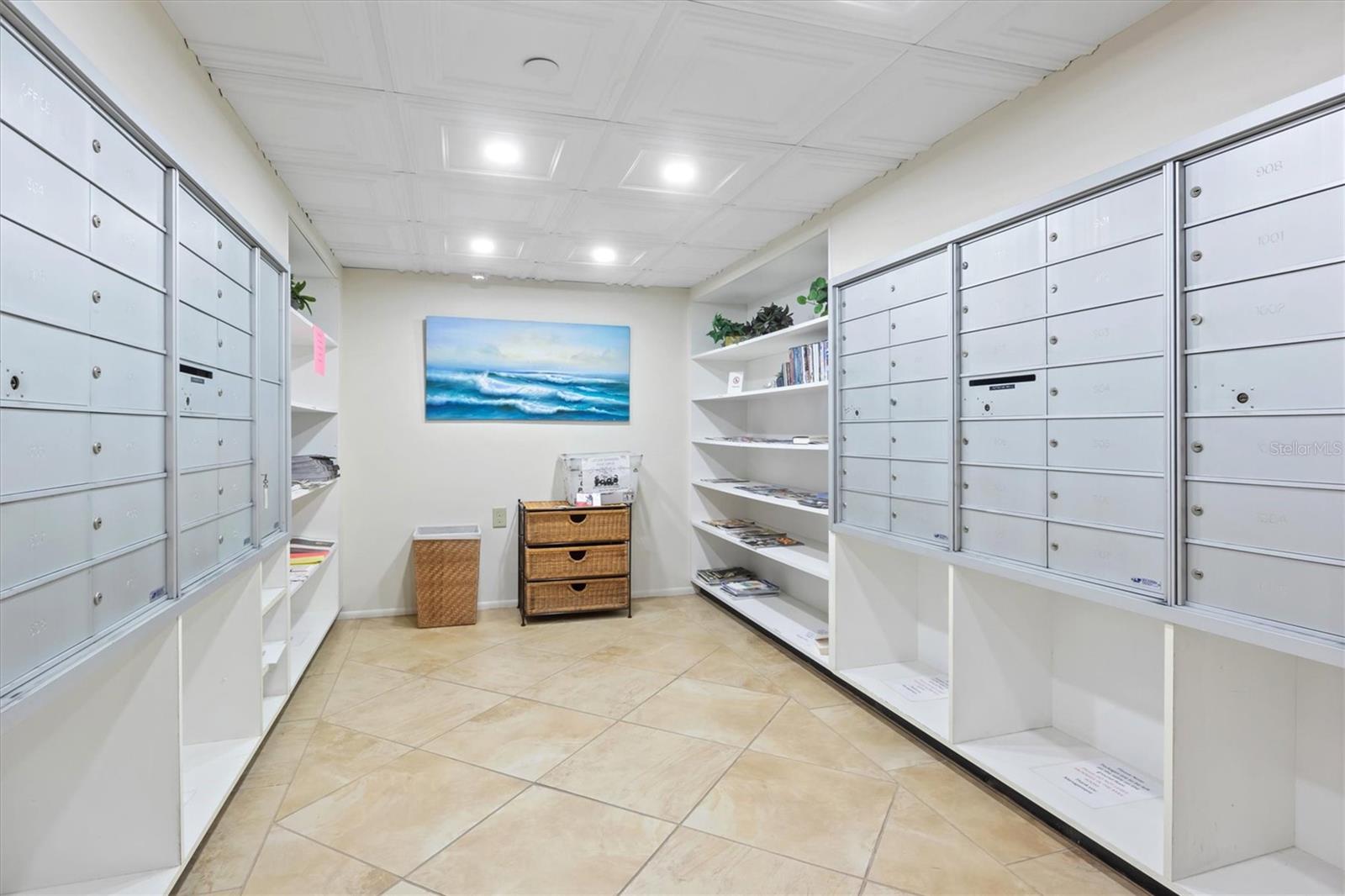 ESSEX HOUSE - Residential