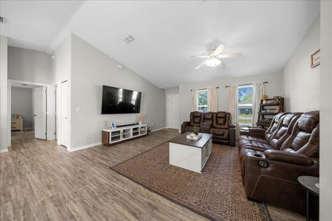 Tiny photo for 13 Teak Loop Place, Ocala, FL 34472 (MLS # OM724395)