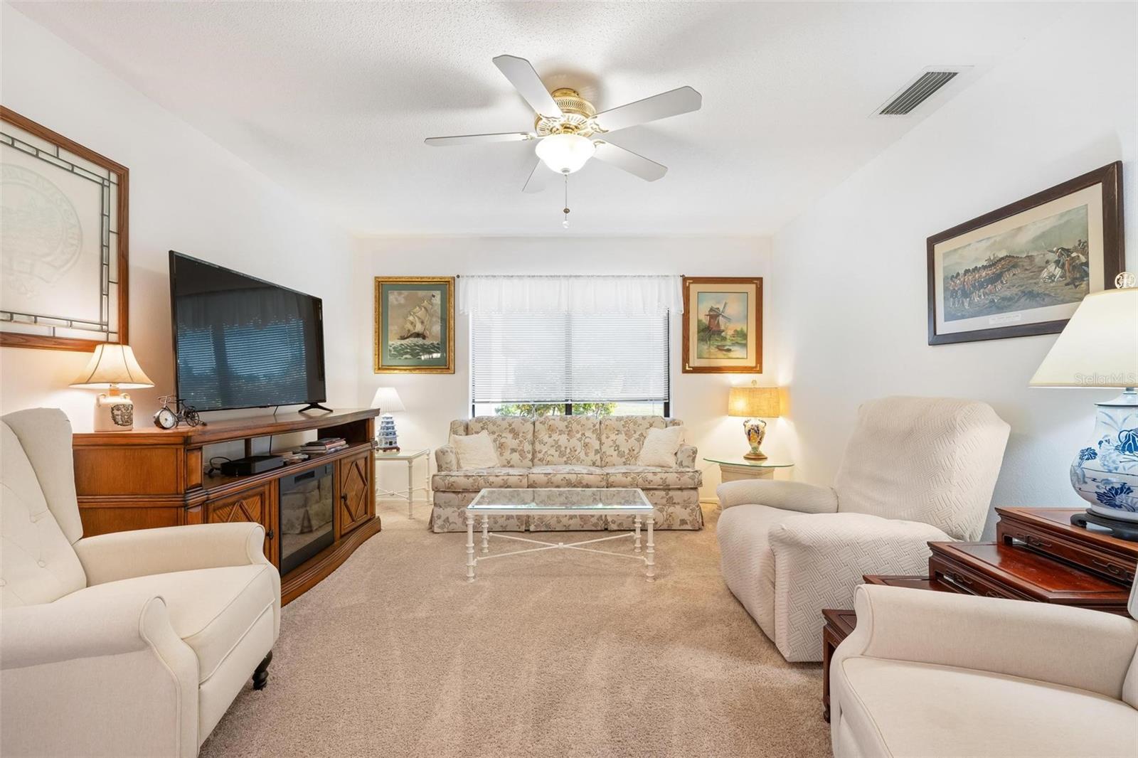 VIVIENDA WEST - Residential