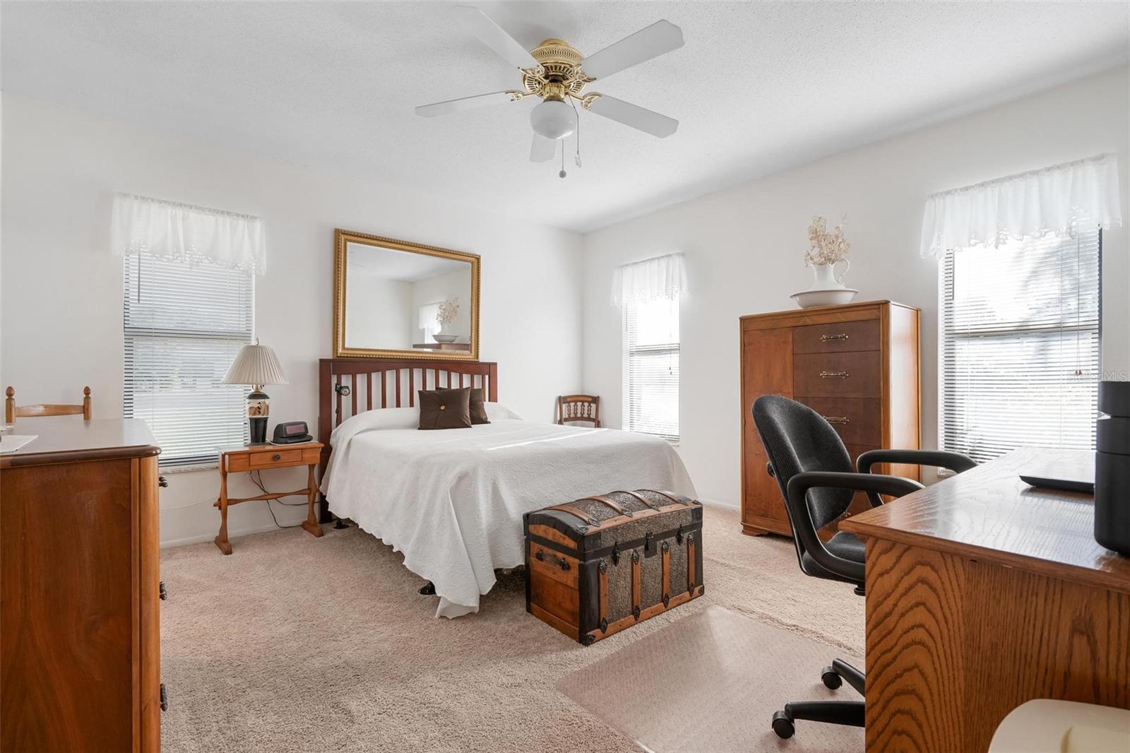 VIVIENDA WEST - Residential